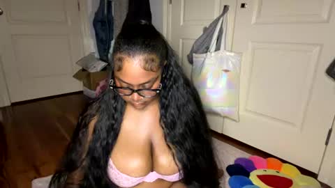 spreadthatassssssssss online show from August 2026 09:33:01 AM