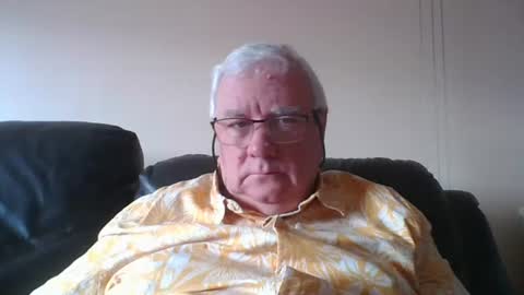 Snapshot of springtine chatting on August 2026 11:19:02 AM springtine online show from August 2026 11:19:02 AM