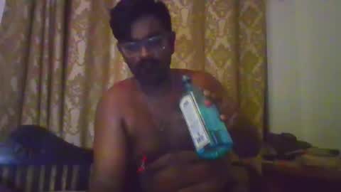 Spun Couple online show from May 2026 02:20:02 AM