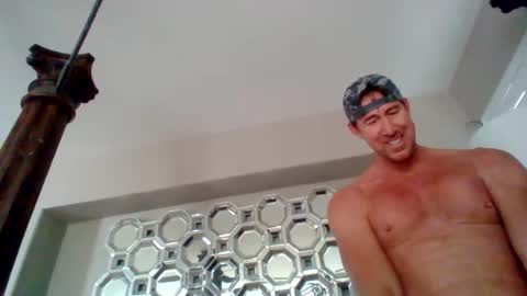 Snapshot of spunandhunglv chatting on November 2025 07:13:01 PM spunandhunglv online show from November 2025 07:13:01 PM