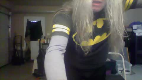 Snapshot of spunslut212 chatting on September 2025 10:49:02 AM spunslut212 online show from September 2025 10:49:02 AM