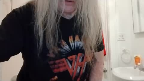 Snapshot of spunslut212 chatting on July 2026 01:56:02 AM spunslut212 online show from July 2026 01:56:02 AM