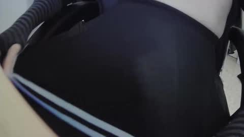 squickers online show from February 2026 10:25:02 PM