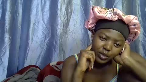 Snapshot of squirt_quueen chatting on February 2026 12:40:02 AM squirt_quueen online show from February 2026 12:40:02 AM