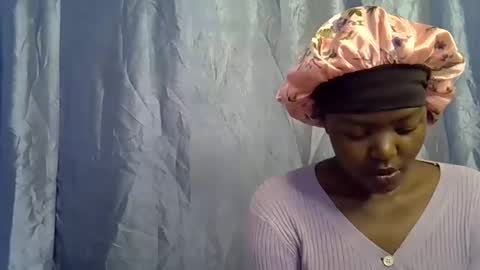 Snapshot of squirt_quueen chatting on February 2026 06:16:01 PM squirt_quueen online show from February 2026 06:16:01 PM