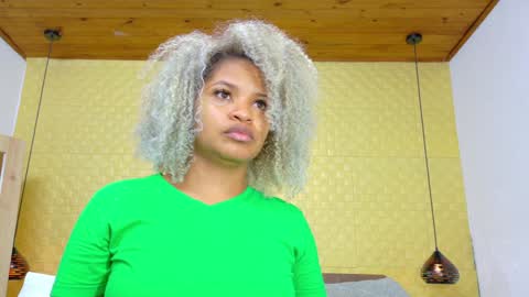 Snapshot of squirter_girl69 chatting on December 2024 02:57:01 AM squirter_girl69 online show from December 2024 02:57:01 AM