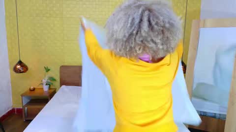 Snapshot of squirter_girl69 chatting on February 2025 03:42:01 AM squirter_girl69 online show from February 2025 03:42:01 AM