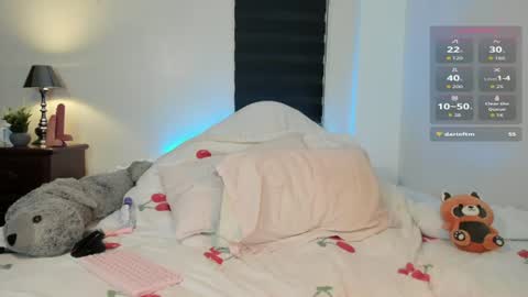 Ginger Foxx online show from July 2026 11:04:02 PM