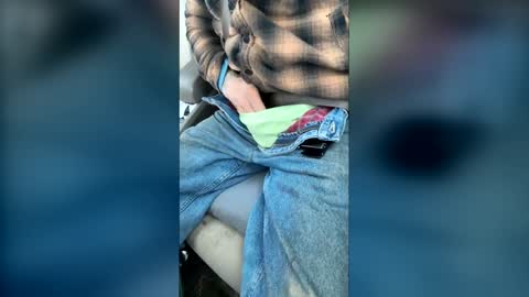 Luv2Cum4u online show from February 2026 10:24:02 PM