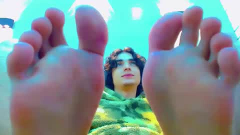 ethan online show from October 2025 03:07:01 PM