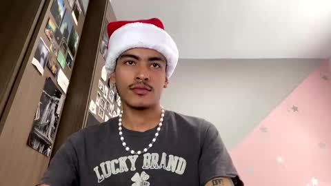 Snapshot of srcejotas chatting on December 2024 06:20:02 PM sorry mom online show from December 2024 06:20:02 PM