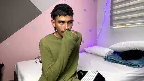 Snapshot of srcejotas chatting on January 2025 09:26:01 PM sorry mom online show from January 2025 09:26:01 PM