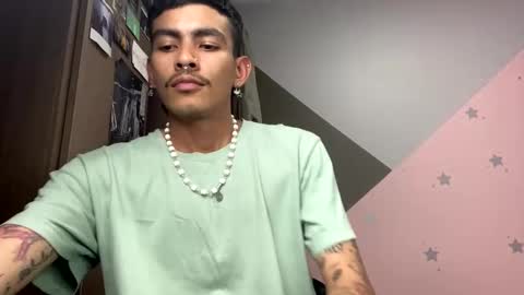 Snapshot of srcejotas chatting on February 2025 11:13:01 PM sorry mom online show from February 2025 11:13:01 PM