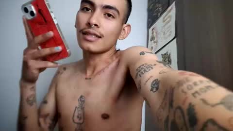 Snapshot of srcejotas chatting on October 2025 07:03:01 PM sorry mom online show from October 2025 07:03:01 PM