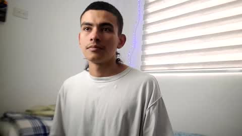 Snapshot of srcejotas chatting on October 2025 07:48:02 PM sorry mom online show from October 2025 07:48:02 PM