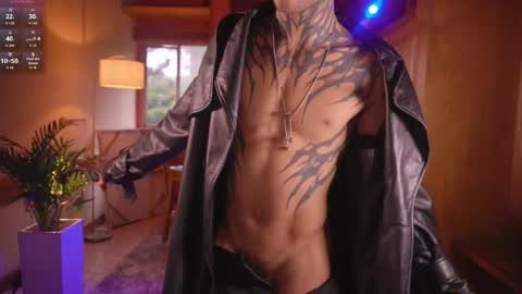 Snapshot of srerotic chatting on October 2025 09:48:02 PM Matt online show from October 2025 09:48:02 PM