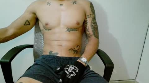 Snapshot of srghost333 chatting on April 2026 02:49:01 AM srghost333 online show from April 2026 02:49:01 AM