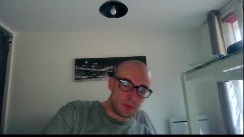 Snapshot of ssenzo chatting on December 2024 07:38:02 AM ssenzo online show from December 2024 07:38:02 AM