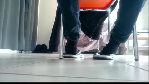 Snapshot of ssenzo chatting on December 2025 09:35:02 AM ssenzo online show from December 2025 09:35:02 AM