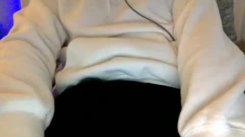 HIM online show from March 2026 07:48:01 PM