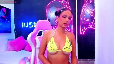 Snapshot of staarlightt chatting on September 2025 08:34:02 PM staarlightt online show from September 2025 08:34:02 PM