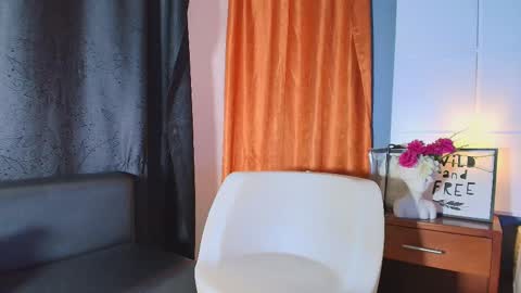   online show from February 2025 05:15:01 PM