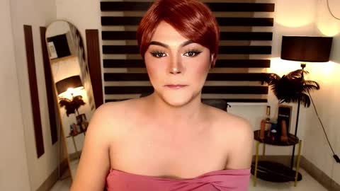 staceymoorets online show from January 2025 11:00:01 PM