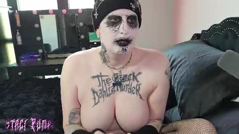 stacipumpz online show from August 2026 11:23:02 AM