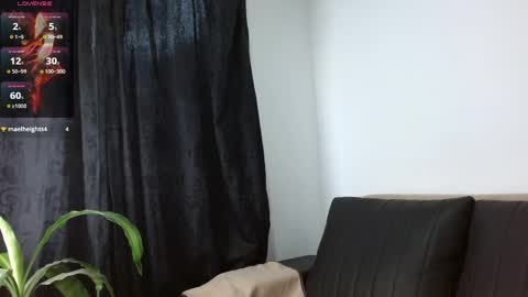 stacy_287 online show from May 2026 10:27:01 PM