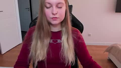 Stacy  online show from March 2026 02:12:02 PM