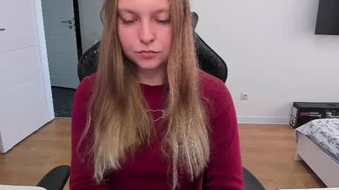 Snapshot of stacy_miraclee chatting on July 2026 10:31:02 AM Stacy online show from July 2026 10:31:02 AM