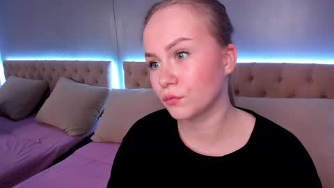 Snapshot of stacy_moorexx chatting on June 2026 08:47:02 PM STACY online show from June 2026 08:47:02 PM