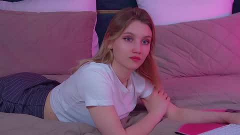 Snapshot of stacyevancesss chatting on May 2026 07:14:02 AM StacyEvances online show from May 2026 07:14:02 AM
