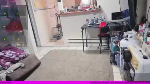 Snapshot of stacytasteme chatting on March 2026 01:00:02 AM Submissive Slut LOVES adoration online show from March 2026 01:00:02 AM