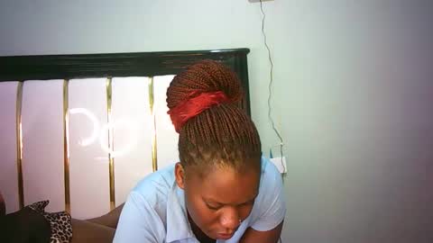 Snapshot of stacyweet chatting on October 2025 03:02:02 PM Stacysweet chocolate online show from October 2025 03:02:02 PM