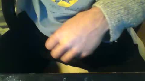 Snapshot of stalloneumbro chatting on November 2025 04:05:01 PM CIPPALIPPA online show from November 2025 04:05:01 PM