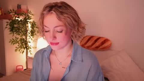 Kristina online show from March 2026 01:07:02 PM
