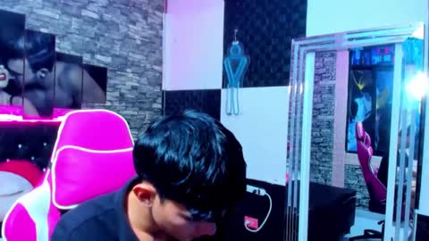 Snapshot of star_blew chatting on December 2024 12:18:02 PM star_blew online show from December 2024 12:18:02 PM