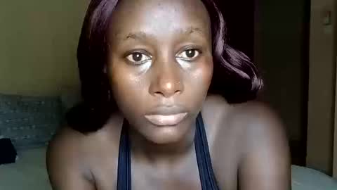 Snapshot of starcia_queen chatting on October 2025 08:20:02 PM Starcia Queen online show from October 2025 08:20:02 PM