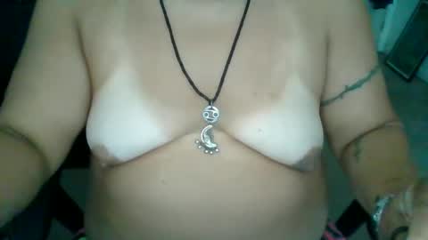 starella___saxxxton online show from September 2025 04:23:01 PM