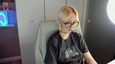 Kate online show from May 2026 08:36:02 PM