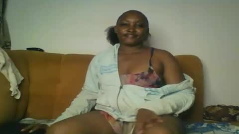 Snapshot of stargirl880271 chatting on October 2025 12:44:01 AM isha online show from October 2025 12:44:01 AM