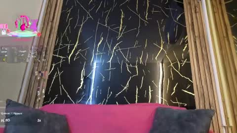 starlight_mature23_aws online show from May 2026 12:30:02 AM