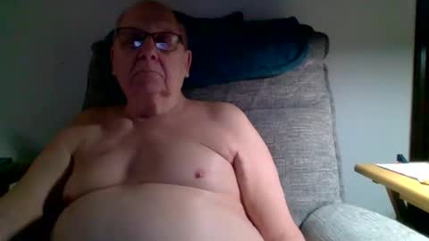 starman40003131 online show from February 2026 01:55:01 PM