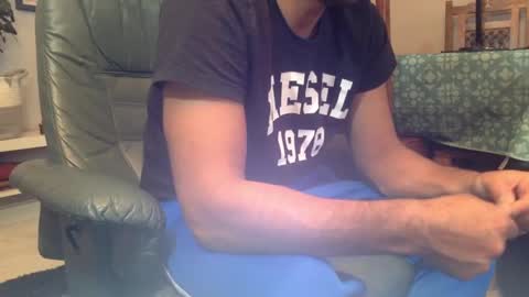 Snapshot of starpizzle chatting on October 2025 04:57:02 PM Starpizzle online show from October 2025 04:57:02 PM