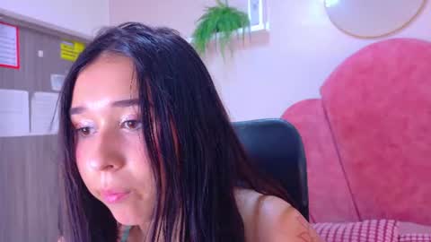M O O N  online show from June 2026 02:55:02 AM