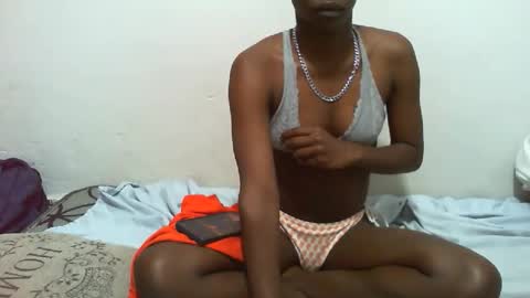 Snapshot of starry_sweetie chatting on October 2025 01:41:02 PM sweetgirl online show from October 2025 01:41:02 PM