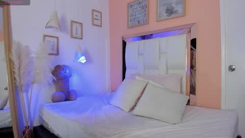 Starx online show from March 2026 08:15:02 PM