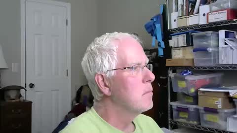 Snapshot of stasw20 chatting on October 2025 08:17:01 PM stasw20 online show from October 2025 08:17:01 PM