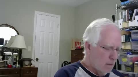 Snapshot of stasw20 chatting on October 2025 06:35:02 PM stasw20 online show from October 2025 06:35:02 PM